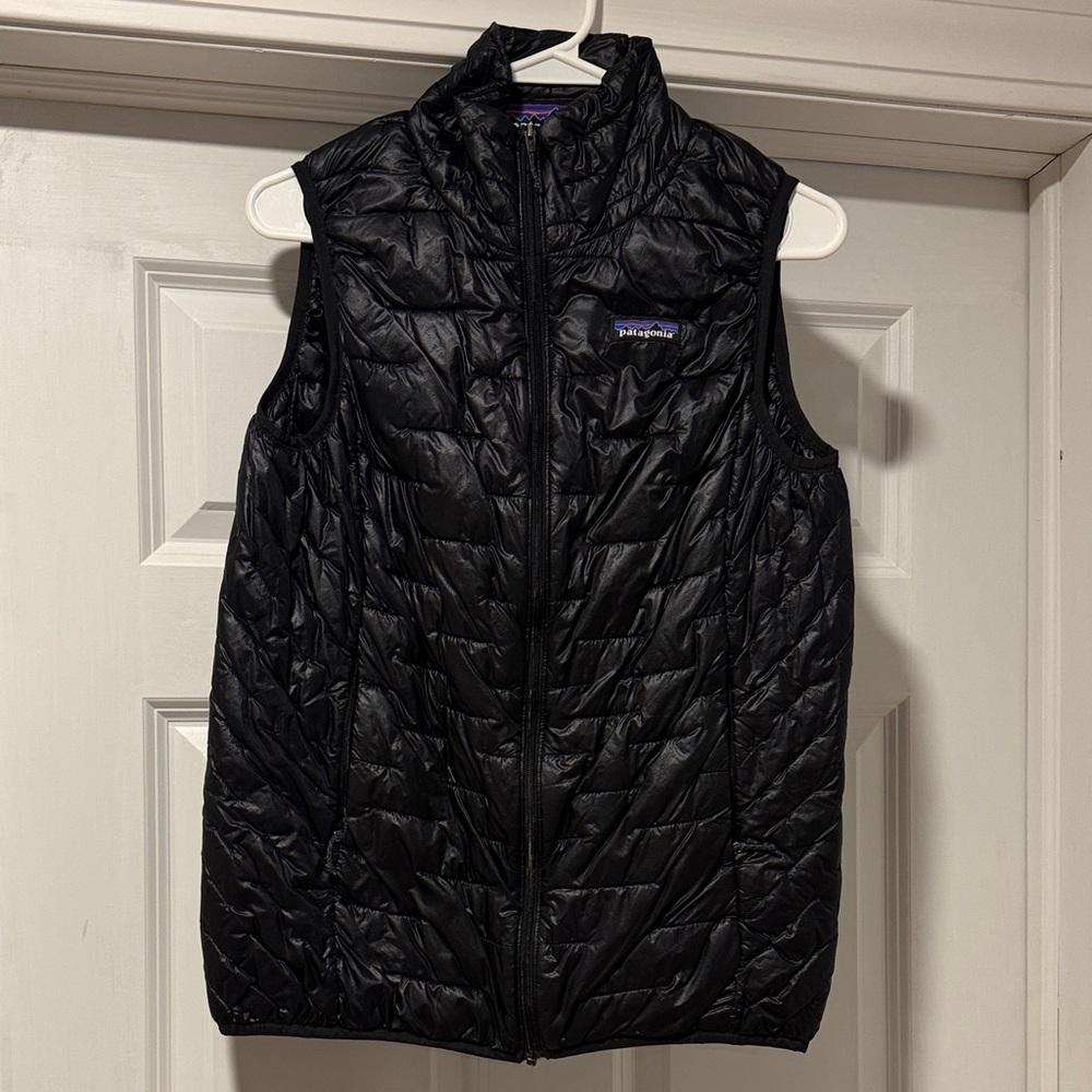 Patagonia Black Puffer Vest